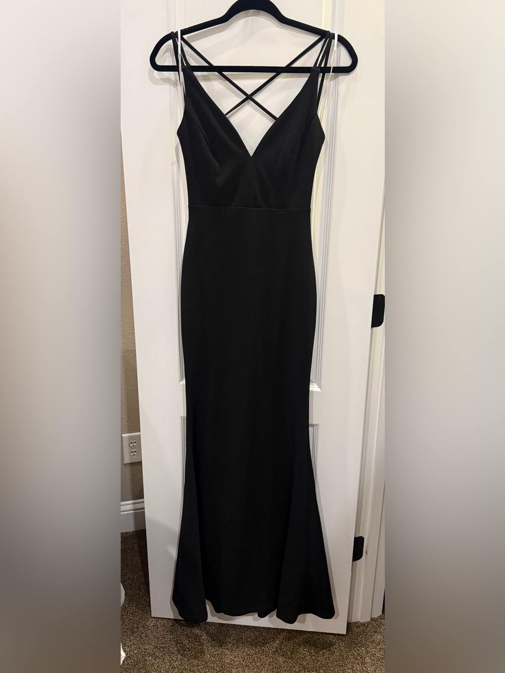 Lulu's Black V-Neck Maxi Dress